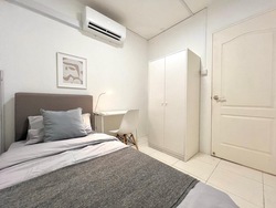 Melville Park (D18), Condominium #573543271